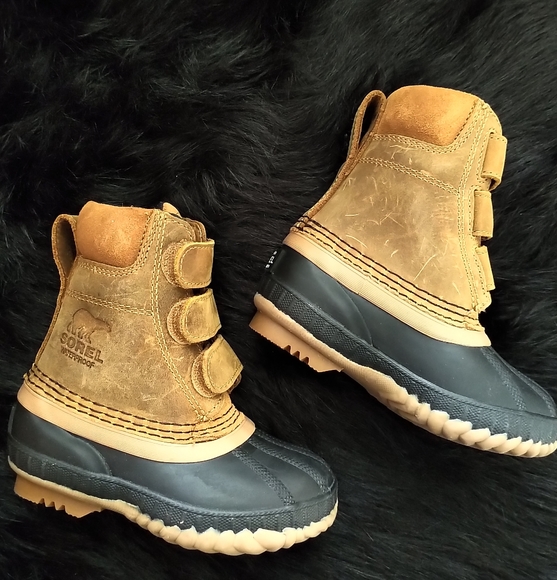 **SOLD** Sorel Cheyanne II Strap Duck Boot - Picture 7 of 9